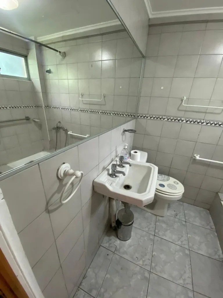D_NQ_NP_2X_867982-MLC95018283106_102025-F-preciosa-casa-secundaria-oficina-con-entrada-independiente
