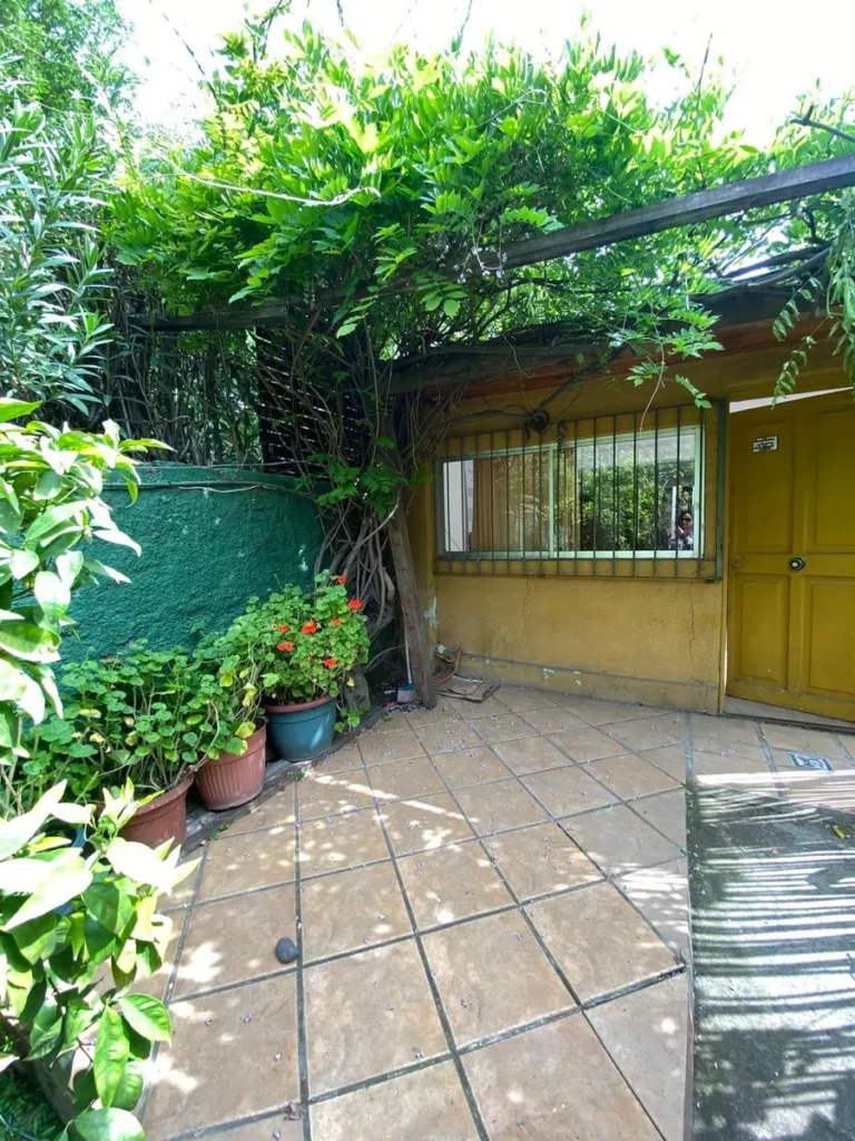 D_NQ_NP_2X_974525-MLC95454148425_102025-F-preciosa-casa-secundaria-oficina-con-entrada-independiente